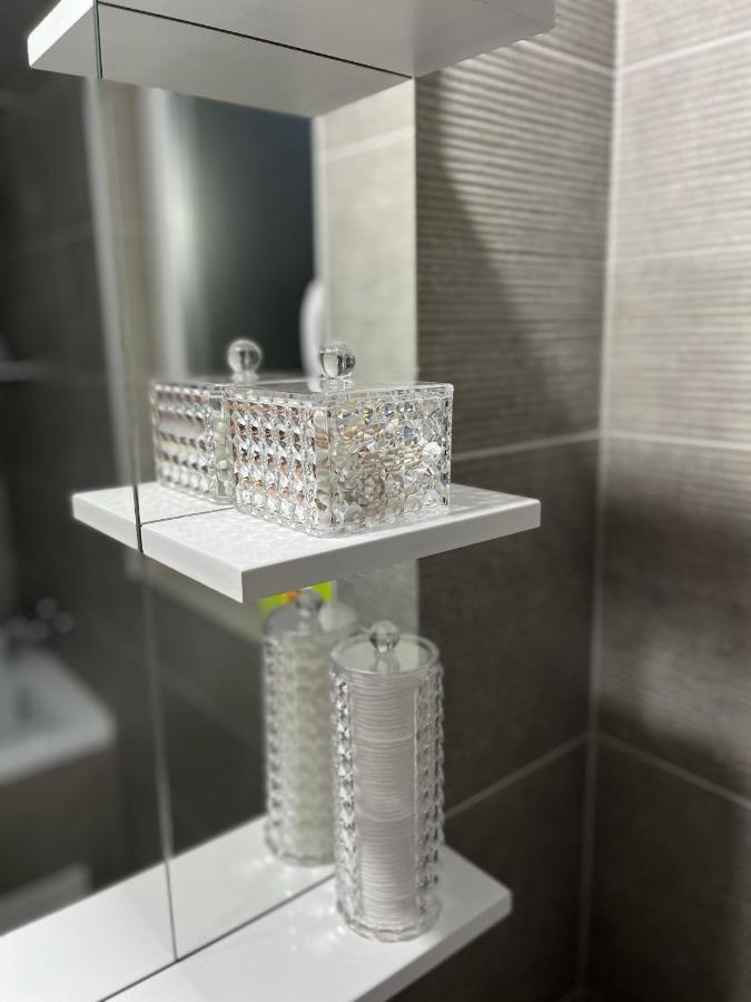 Apartament Modern Cu O Camera Lejlighed Timişoara Eksteriør billede